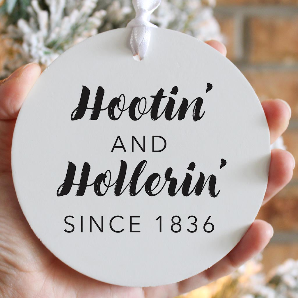 B&W Minimalist Arkansas Hootin Hollerin | Wood Ornament | Eaches | Min 6