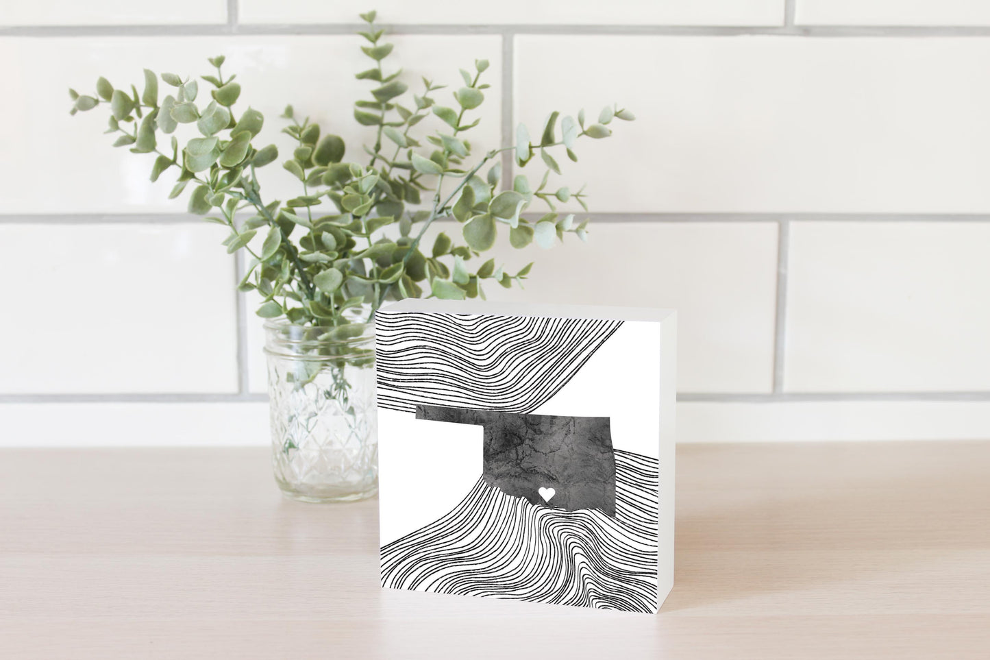 Minimalistic B&W Ardmore Ok Heart Fluid State | Wood Block | Eaches | Min 4