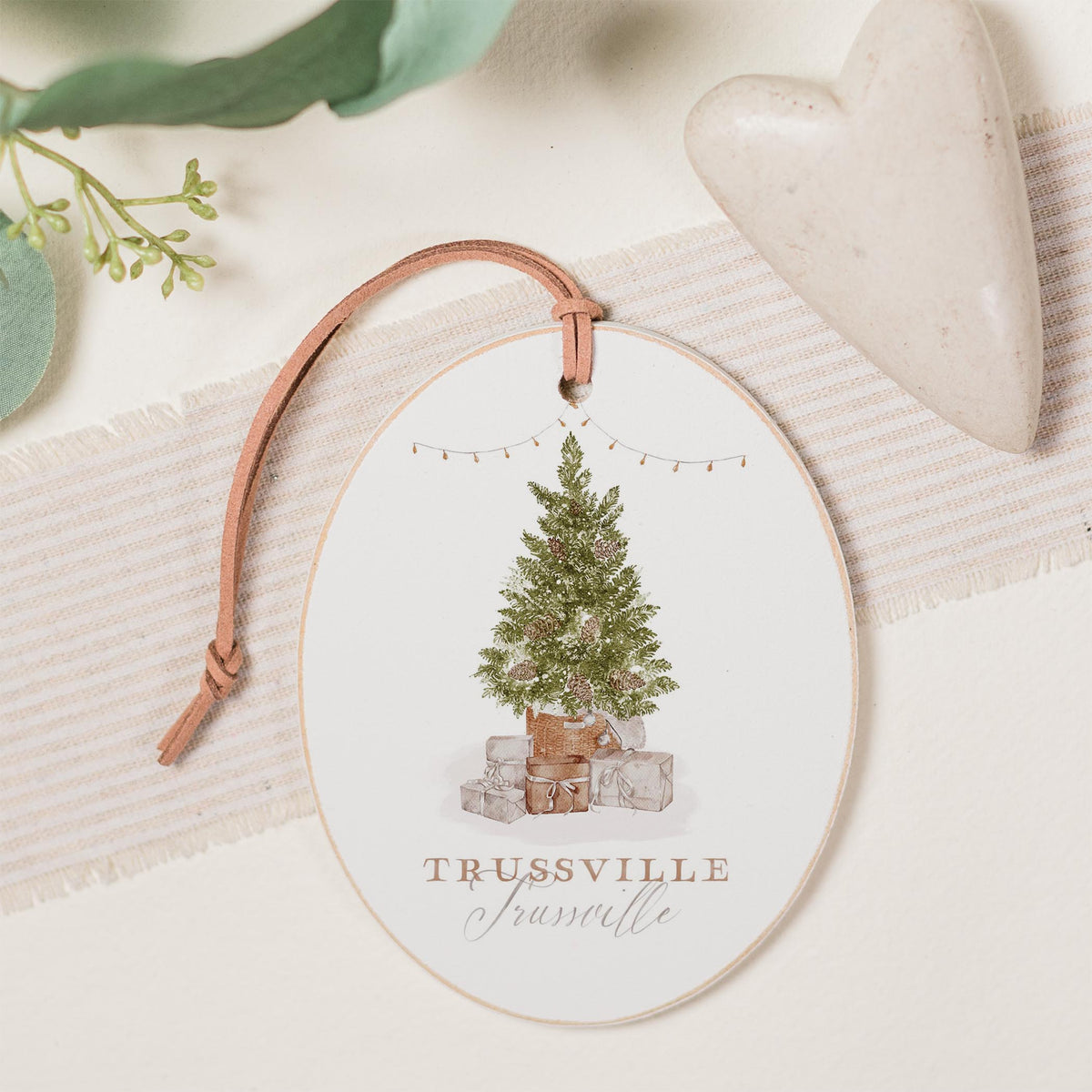 Oval Ornament-Cottage Tree Trussville Alabama -0