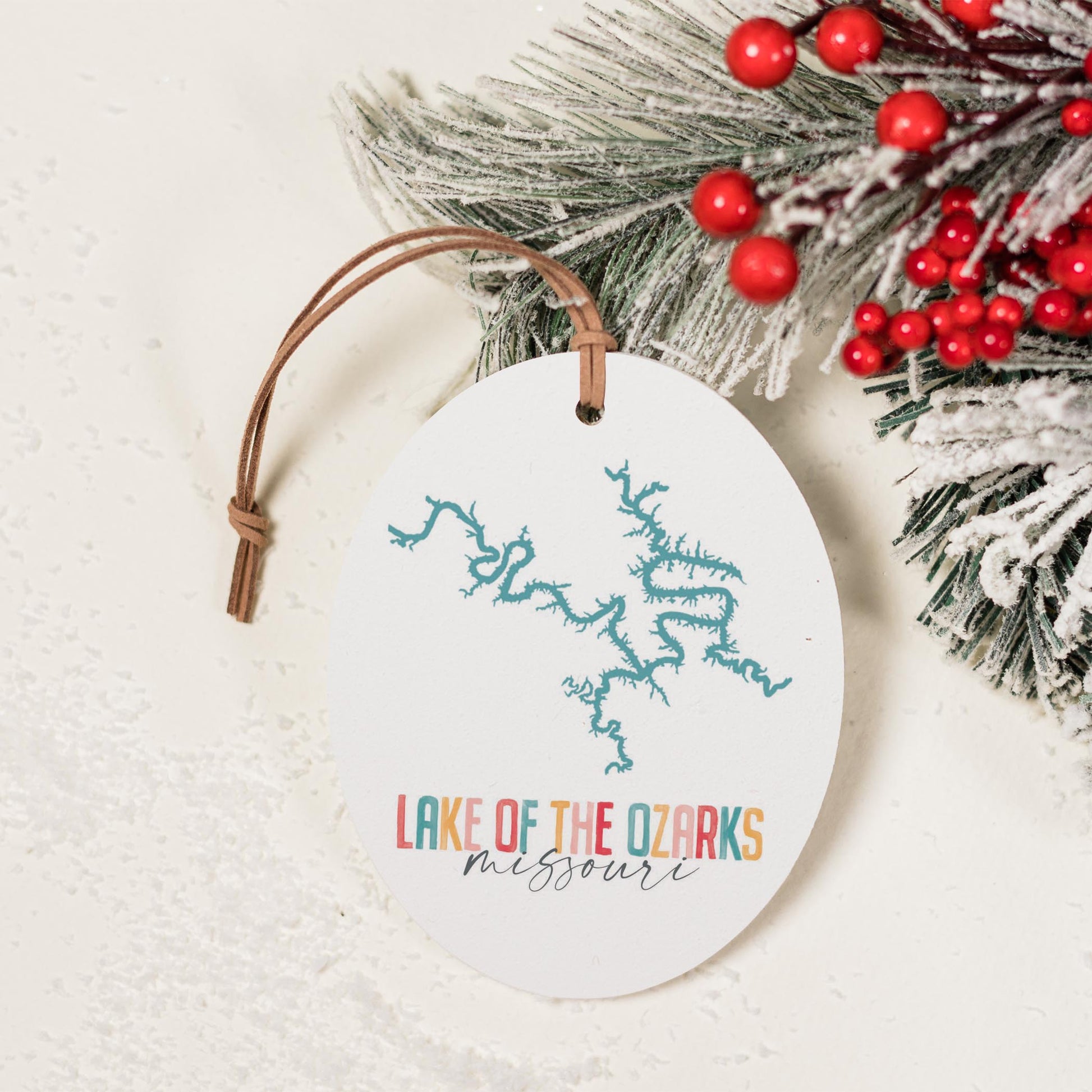 Oval Ornament-Watercolor City Lake of the Ozarks Missouri -2