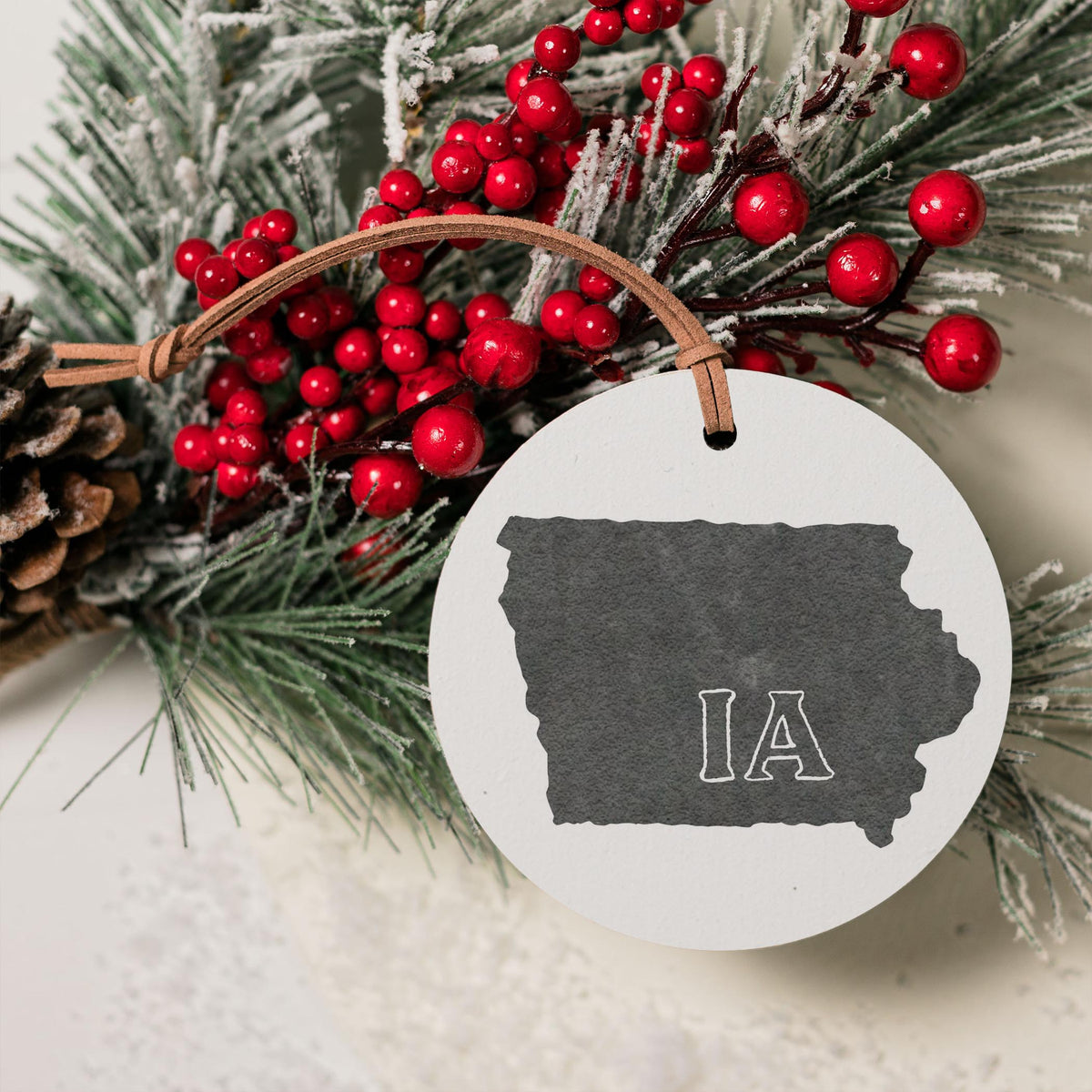 4" Round Ornament-Black Chalk State Iowa -3