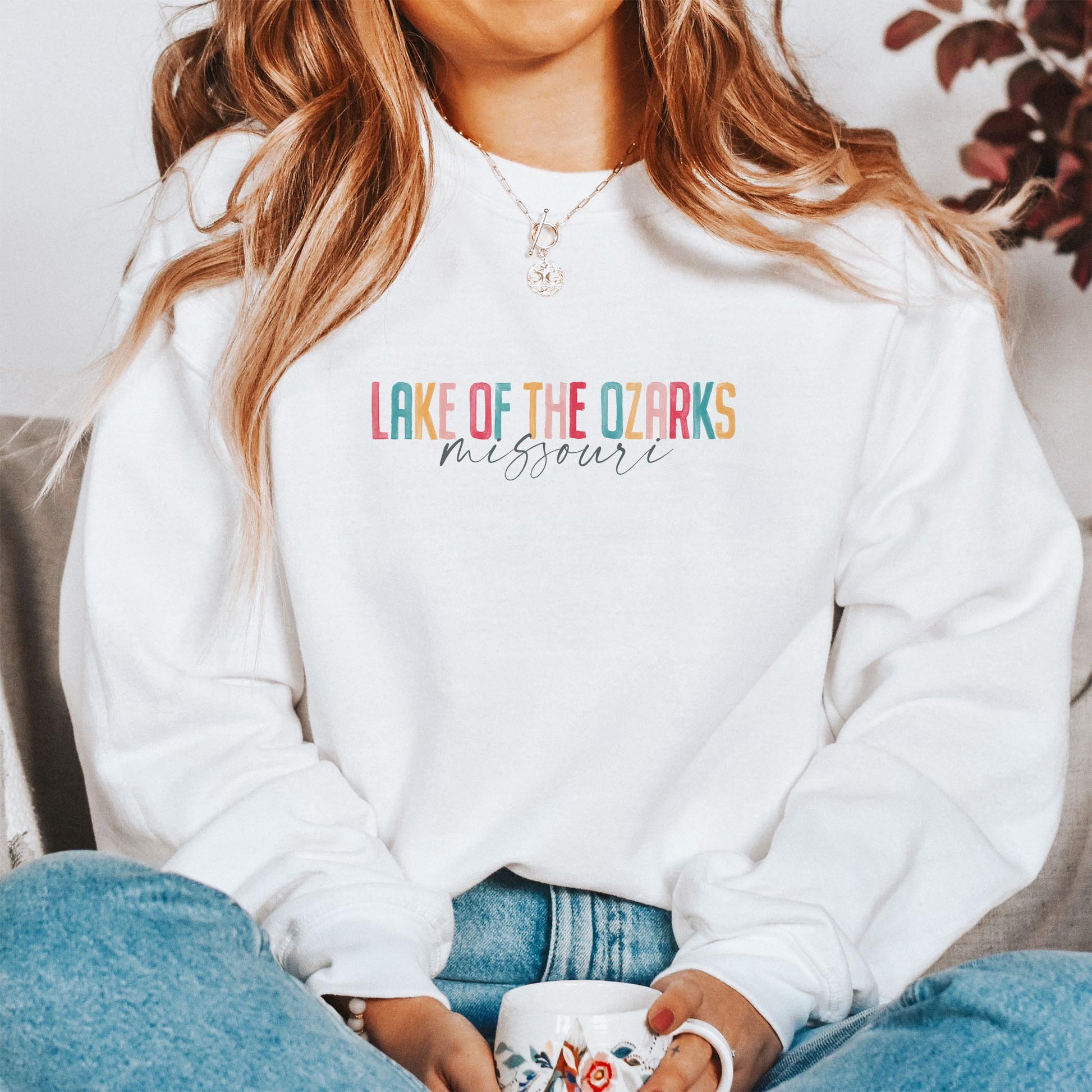 Gildan Sweatshirt White-Watercolor City Lake of the Ozarks Missouri -1