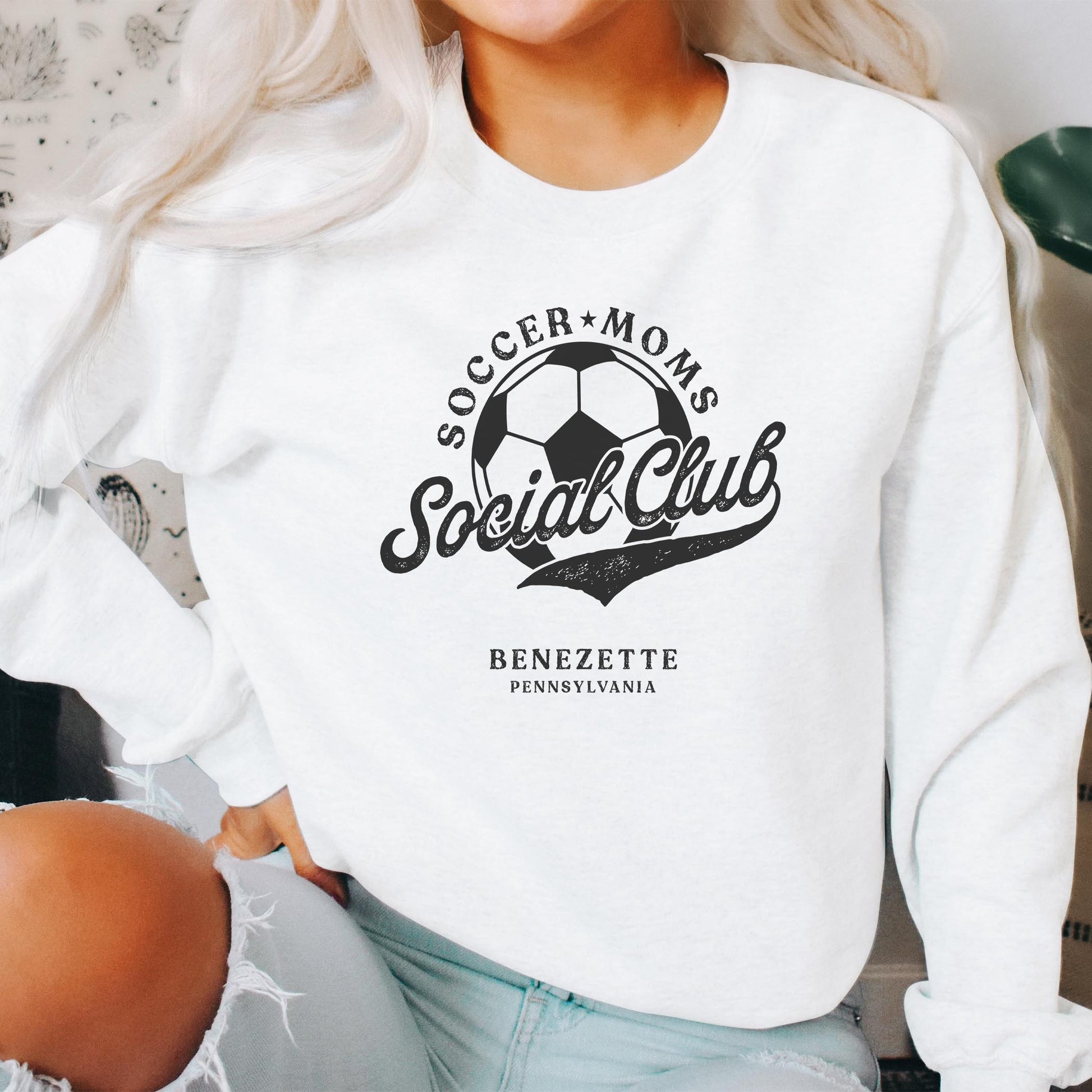 Gildan Sweatshirt White-Soccer Mom | Custom | Personalize -2