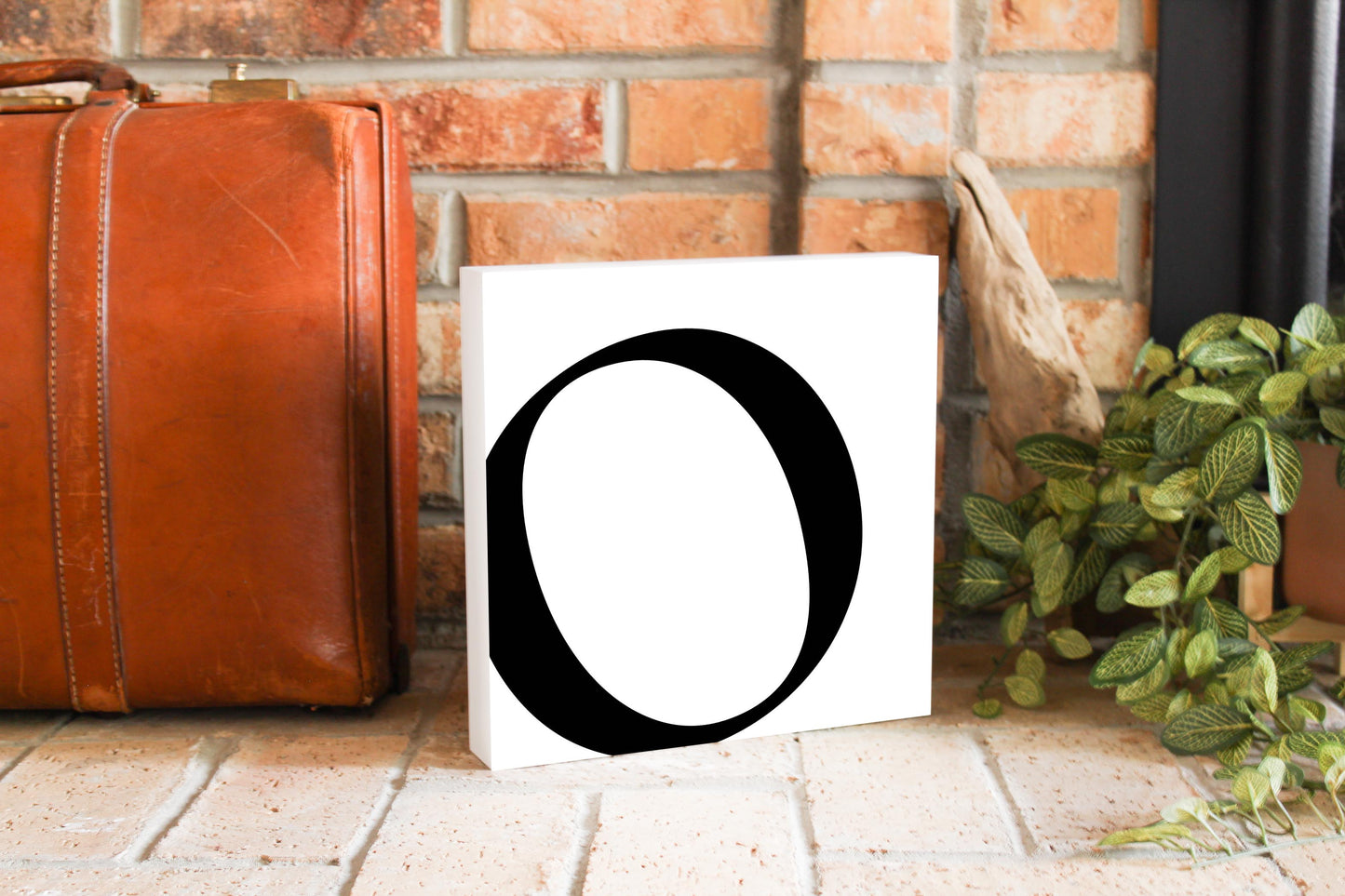 Minimal Monogram O | Wood Block | Eaches | Min 2