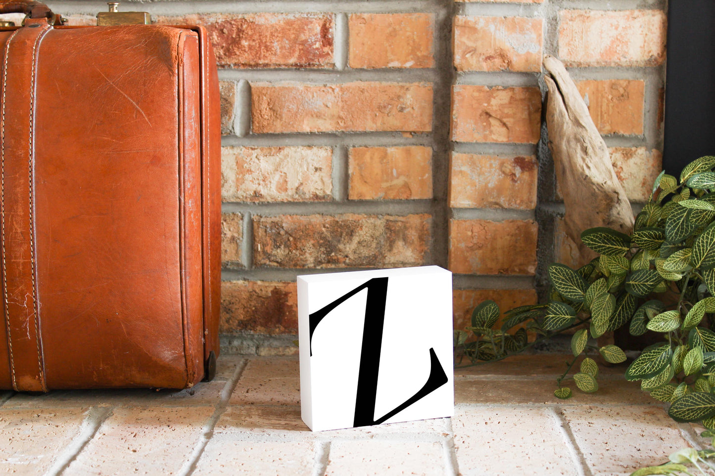 Minimal Monogram Z | Wood Block | Eaches | Min 4
