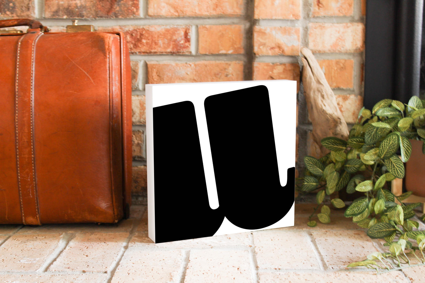 Fun Chunky Monogram U | Wood Block | Eaches | Min 2