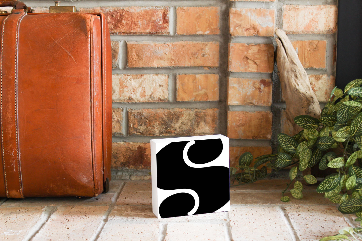 Fun Chunky Monogram S | Wood Block | Eaches | Min 4