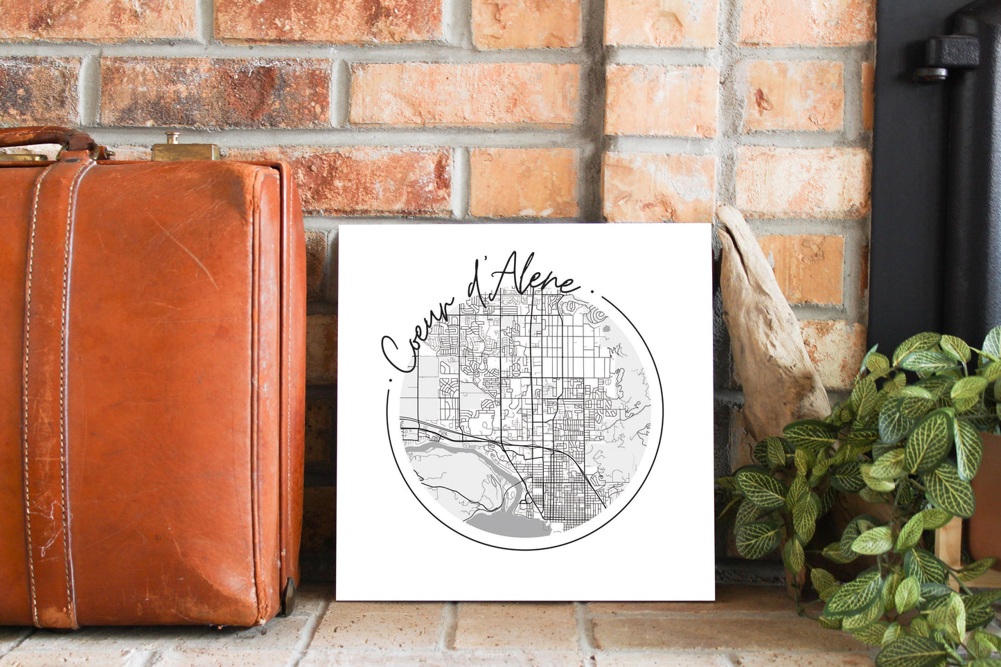 Minimalist B&W Idaho Coeur Dalene Circle Map | Wood Sign | Eaches | Min 2