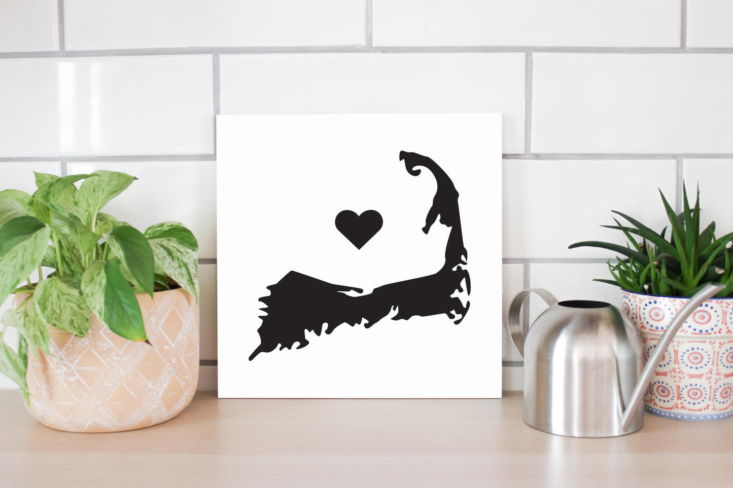 Minimalistic B&W Cape Cod With Heart | Wood Sign | Eaches | Min 2