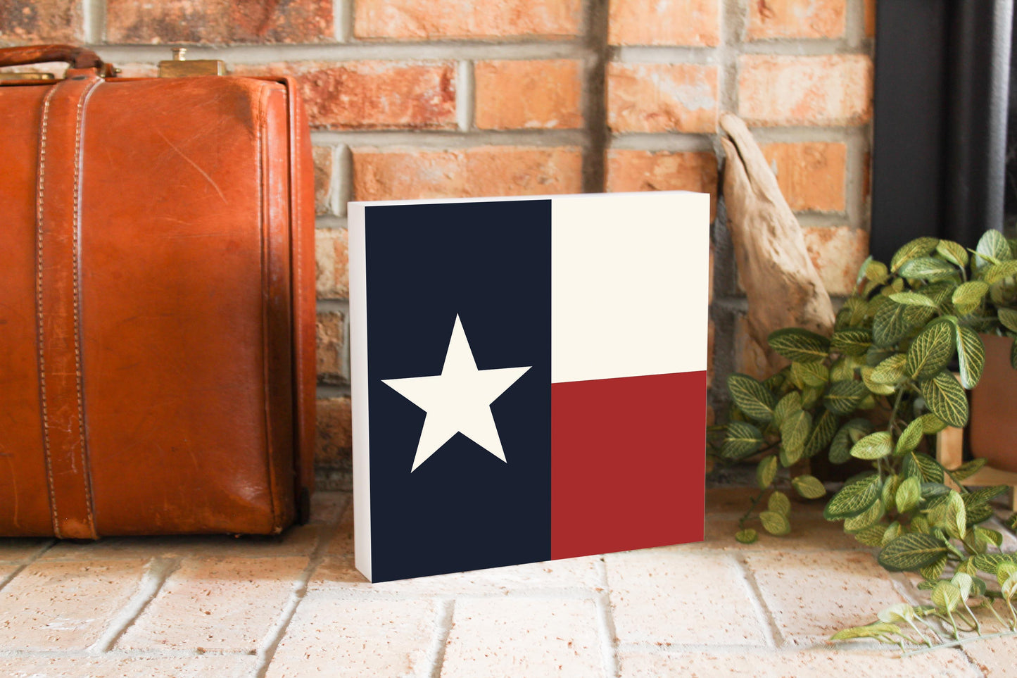 Modern Minimalist Texas Colors Flag | Wood Block | Eaches | Min 2