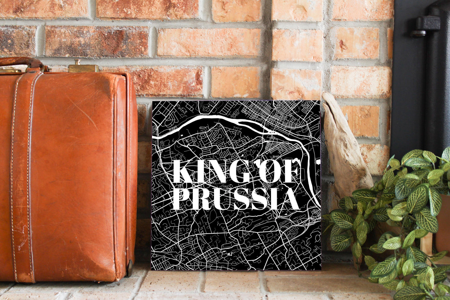Minimalistic B&W Pennsylvania King Of Prussia Map | Wood Sign | Eaches | Min 2