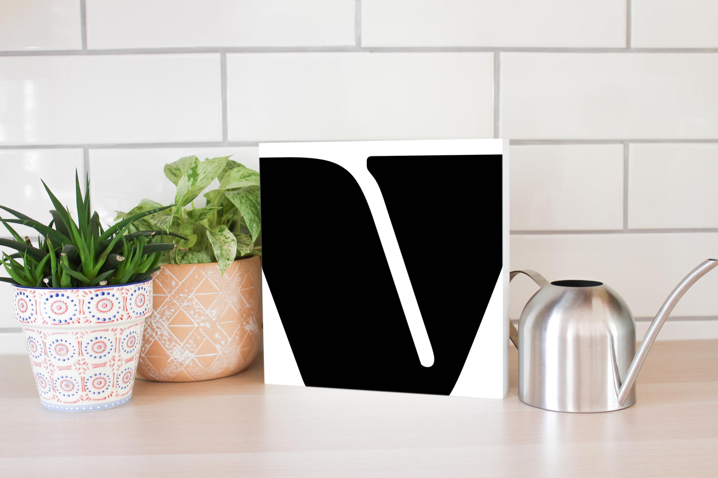 Fun Chunky Monogram V | Wood Block | Eaches | Min 2