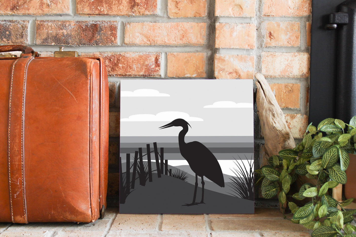 Minimalistic B&W Cape Cod Heron Illustration | Wood Sign | Eaches | Min 2