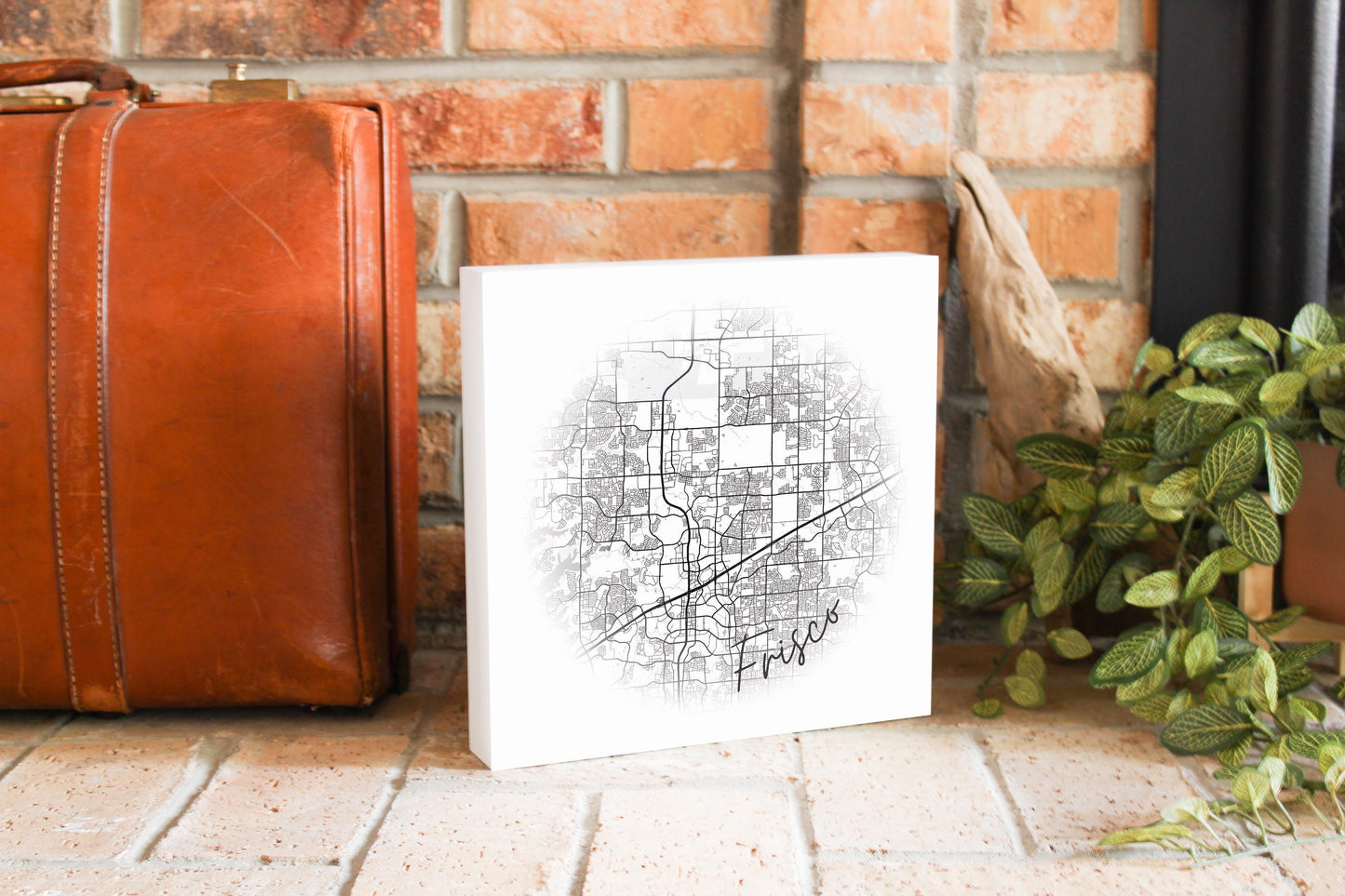 Minimalistic B&W Texas Frisco Circle Map | Wood Block | Eaches | Min 2