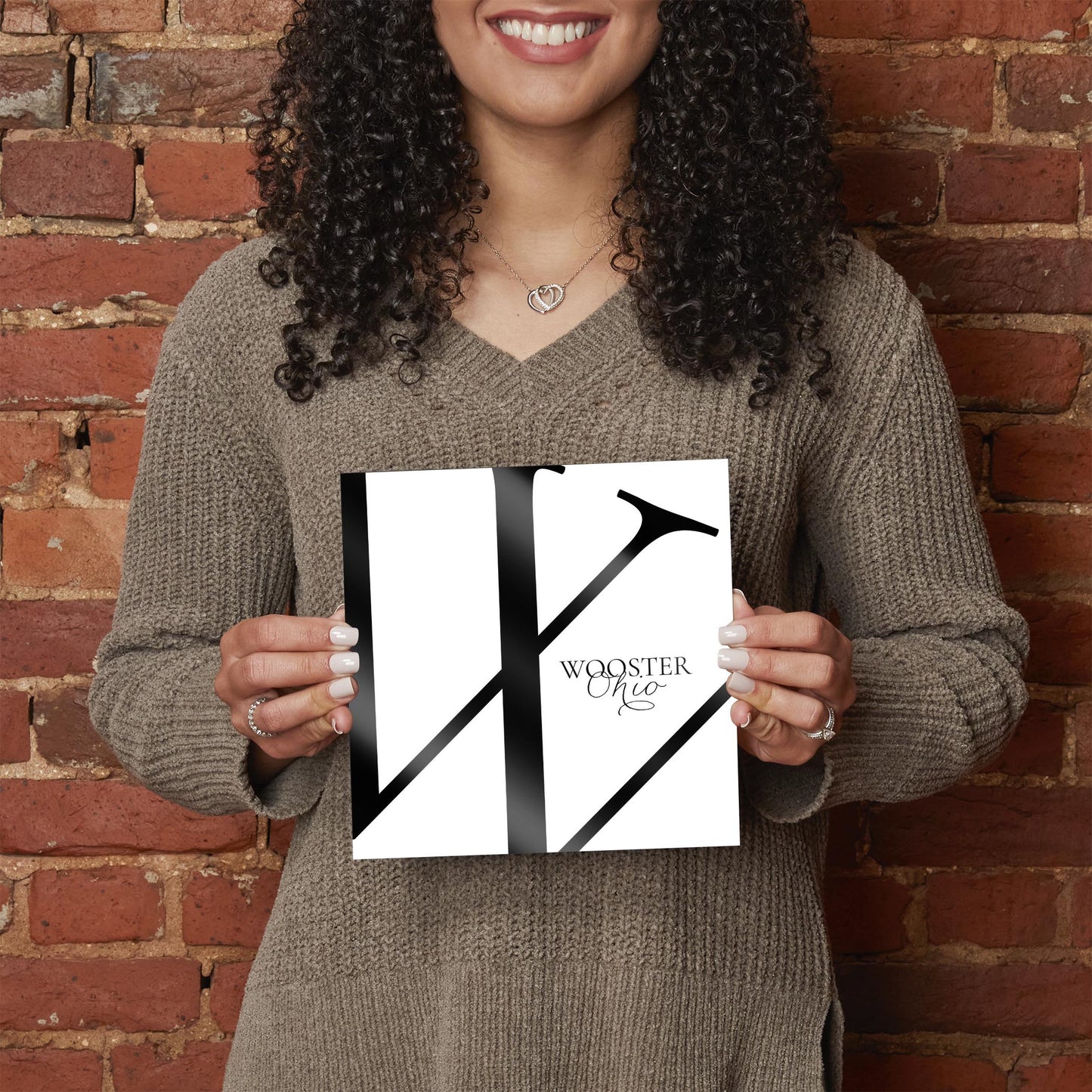 Wooster Oh Minimal Monogram | Hi-Def Glass Art | Eaches | Min 2