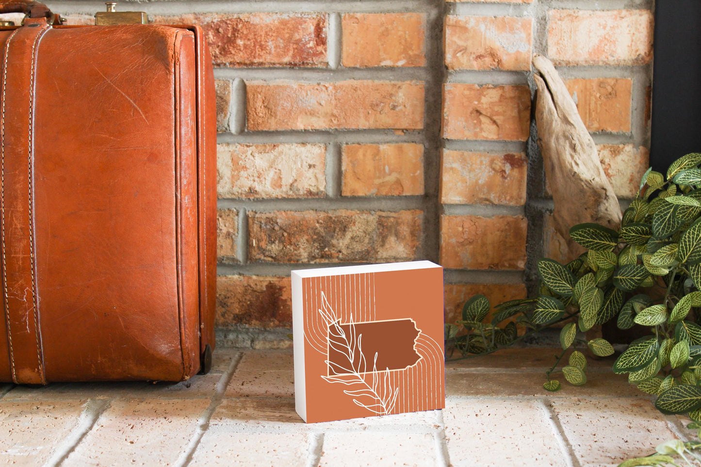 Modern Minimalist Pennsylvania State Leaf | Wood Block | Eaches | Min 4