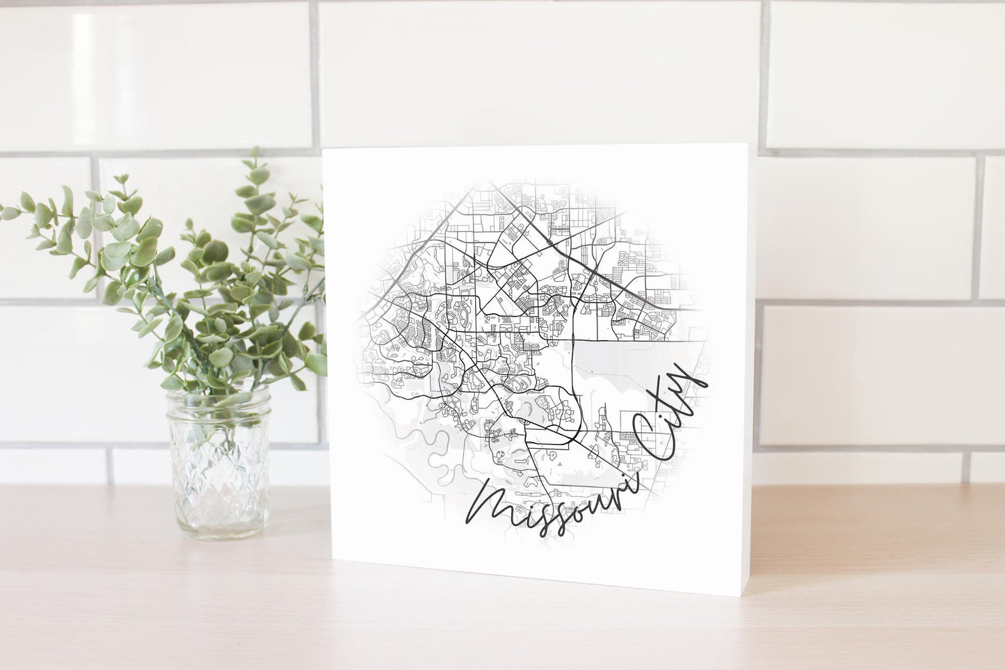 Minimalistic B&W Texas Missouri City Circle Map | Wood Block | Eaches | Min 2