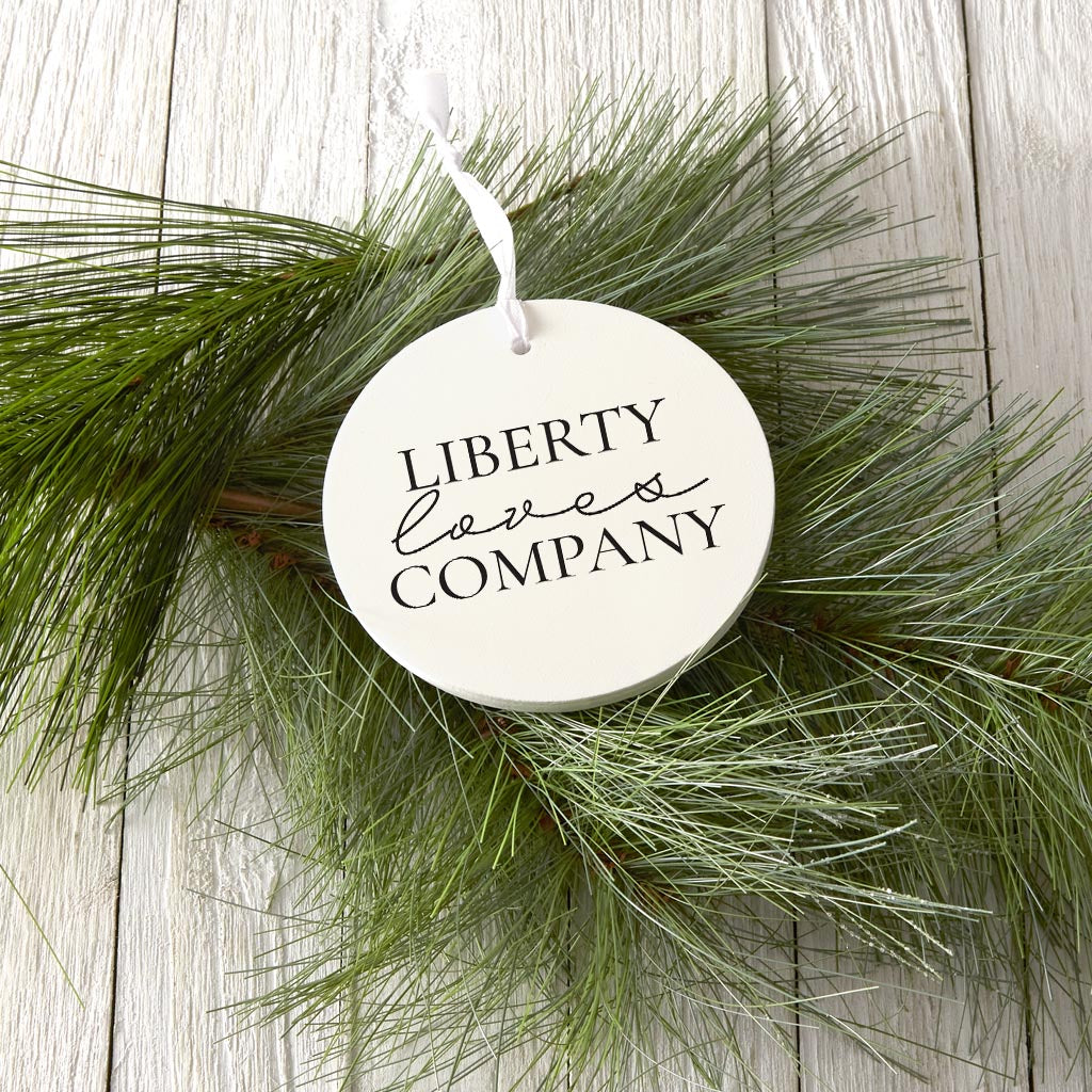 Minimalistic B&W Pennsylvania Liberty Quip| Wood Ornament | Eaches | Min 6