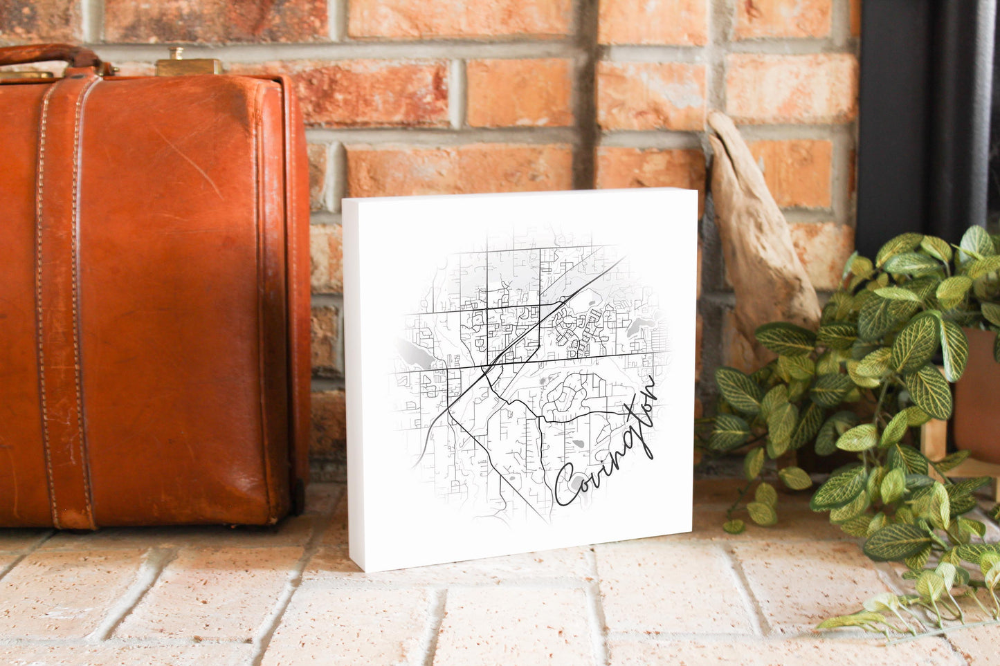 Minimalistic B&W Washington Covington Circle Map | Wood Block | Eaches | Min 2