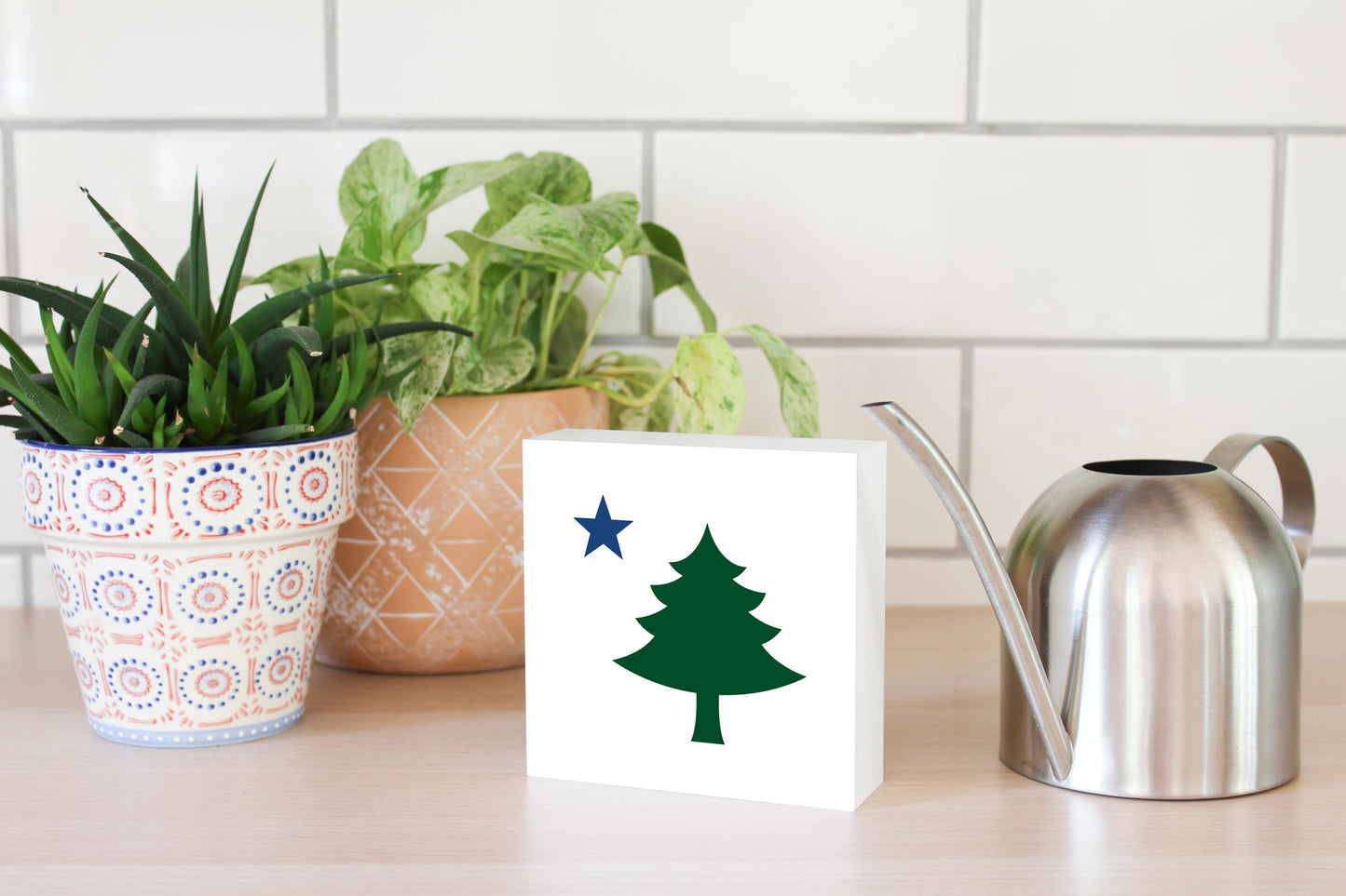 New England Star And Tree | Wood Block | Eaches | Min 4
