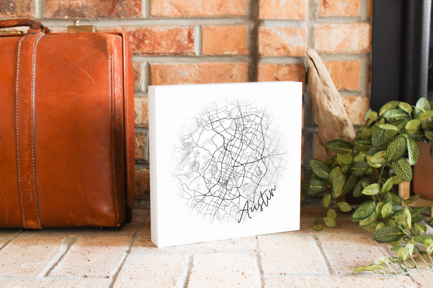 Minimalistic B&W Texas Austin Circle Map | Wood Block | Eaches | Min 2